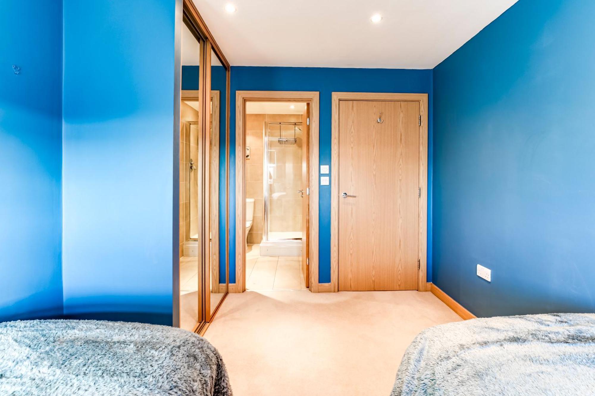ウェアEntire 2 Bed Flat Contractors Families And Relocatorsアパートメント エクステリア 写真