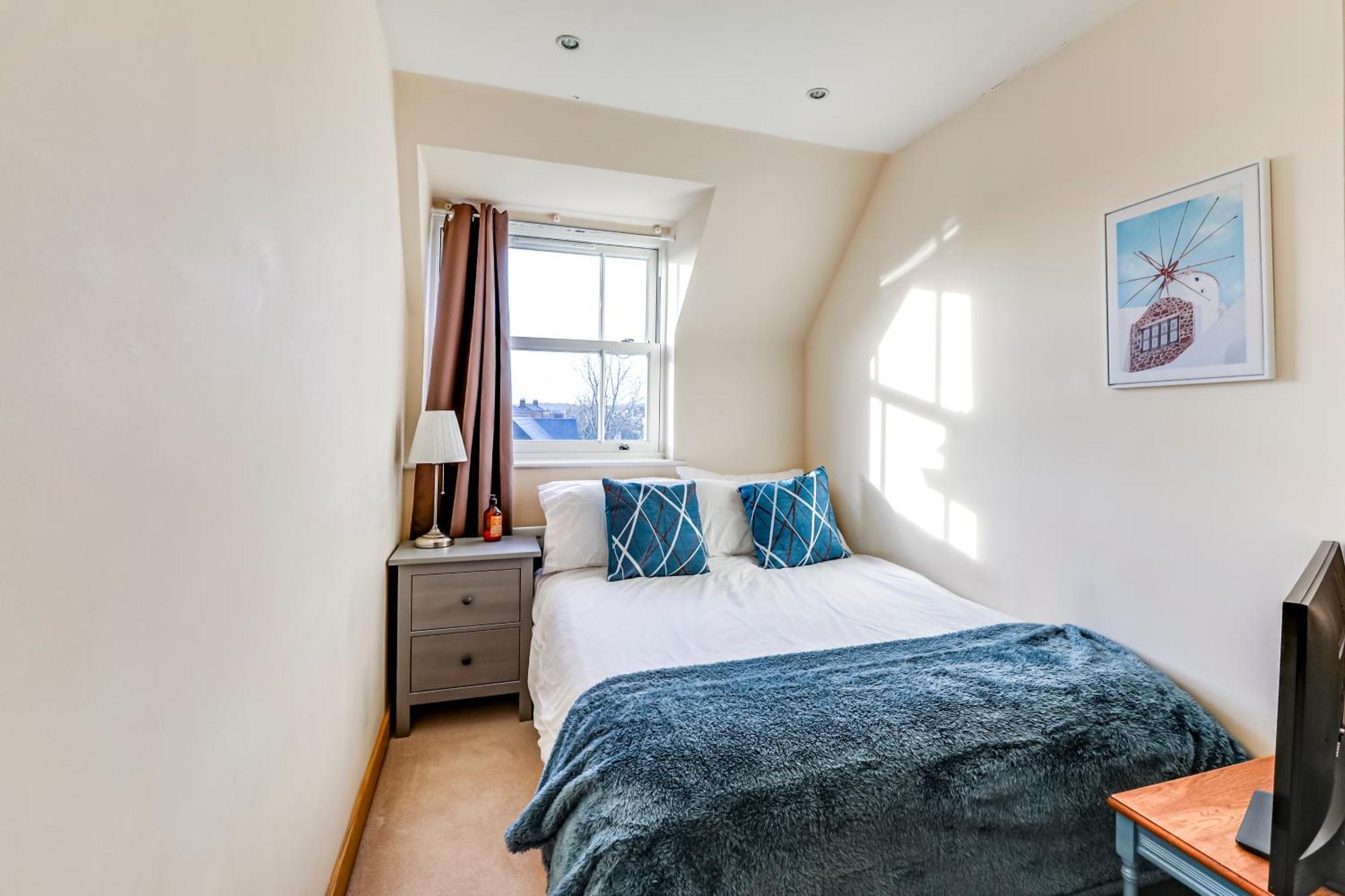 ウェアEntire 2 Bed Flat Contractors Families And Relocatorsアパートメント エクステリア 写真